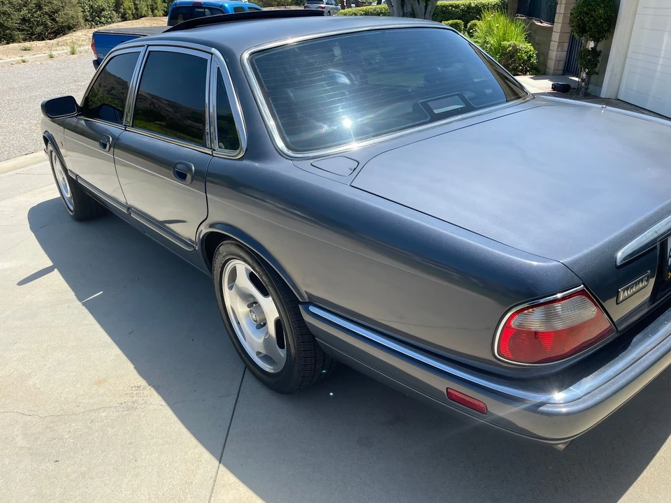 1996 Jaguar X306 XJR - Image 24 of 31