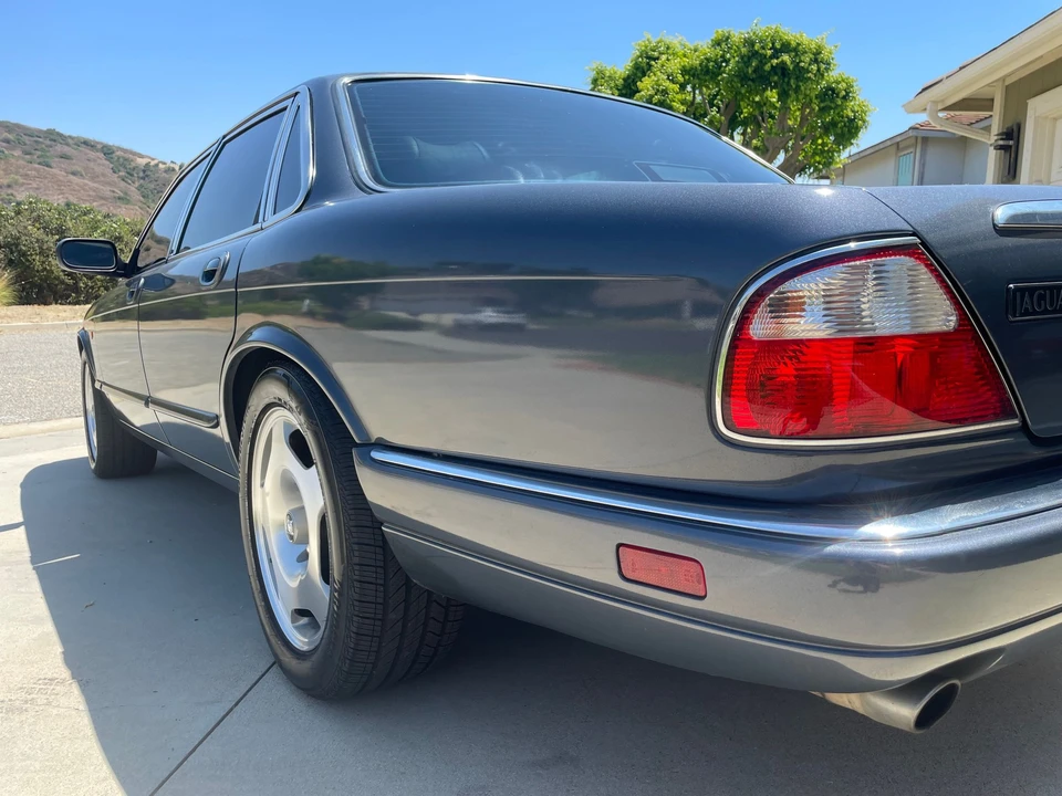 1996 Jaguar X306 XJR - Image 22 of 31