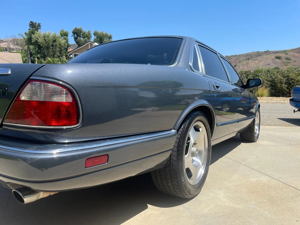 1996 Jaguar X306 XJR - Image 27 of 31