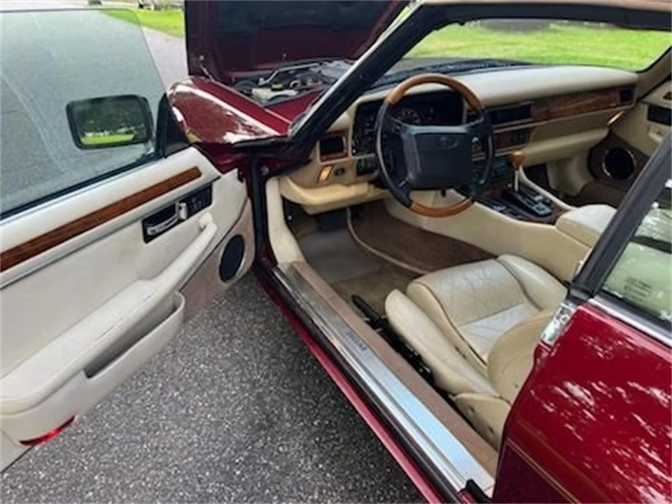 1996 Jaguar XJS Facelift AJ-16 - Image 12 of 17