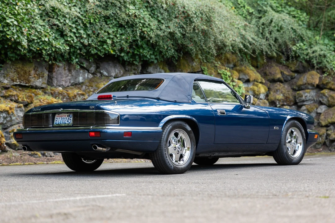 1996 Jaguar XJS Convertible - Image 11 of 31
