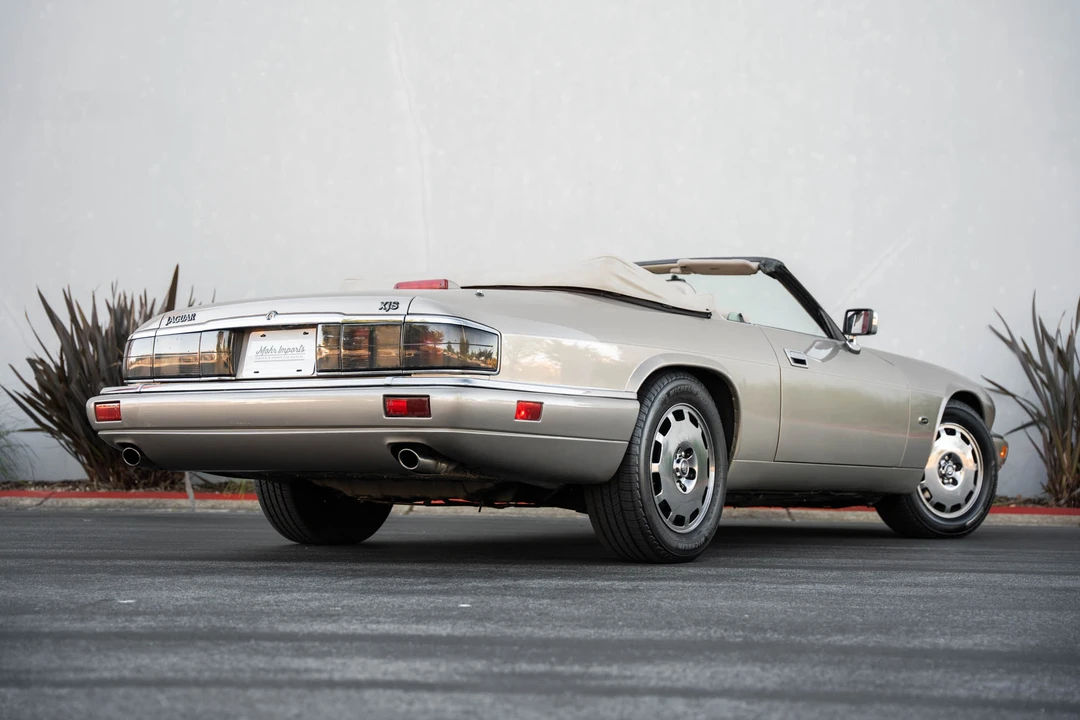 1996 Jaguar XJS Convertible - Image 16 of 31