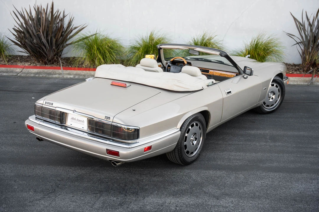 1996 Jaguar XJS Convertible - Image 18 of 31