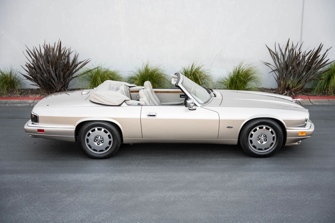 1996 Jaguar XJS Convertible - Image 14 of 31