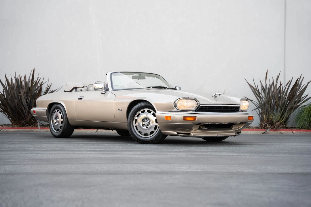 1996 Jaguar XJS Convertible - Image 9 of 31