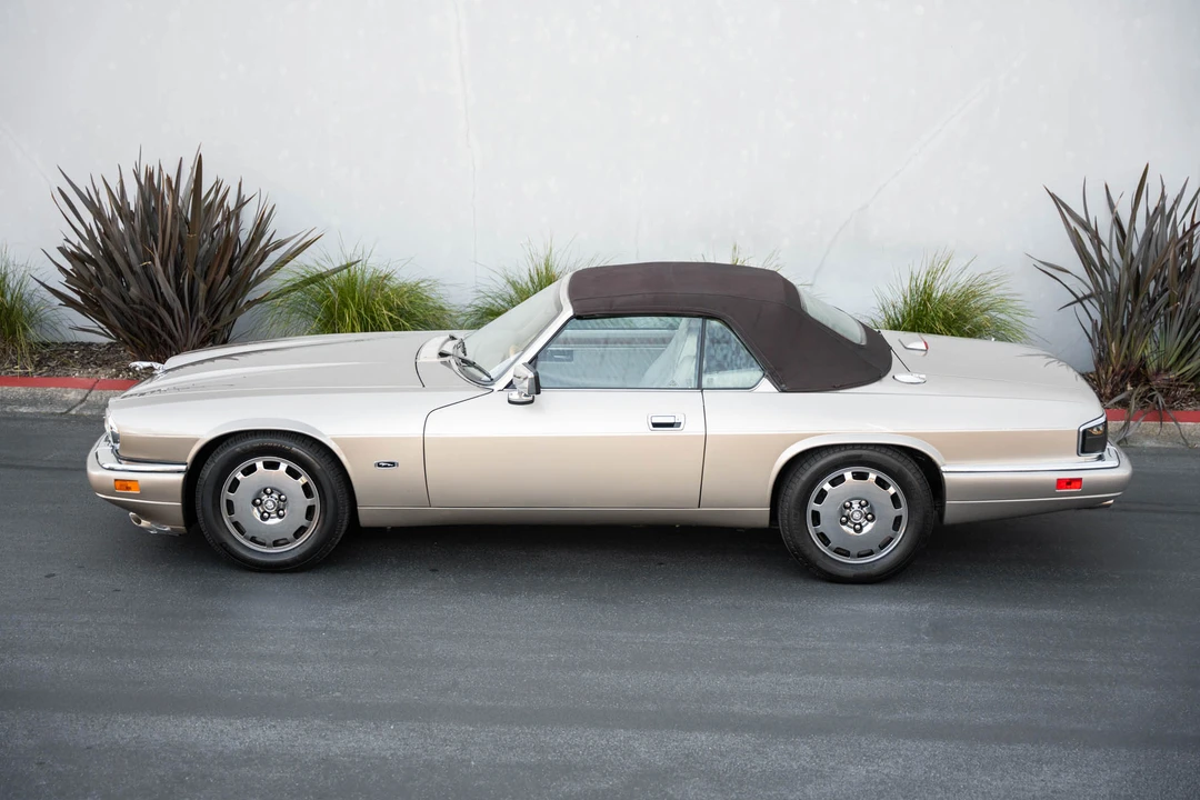 1996 Jaguar XJS Convertible - Image 29 of 31
