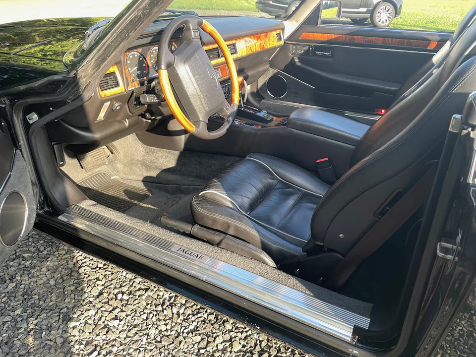 1996 Jaguar XJS Convertible - Image 25 of 31