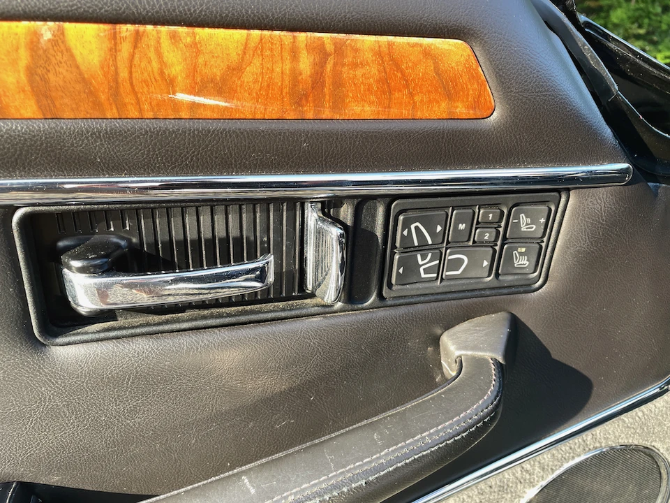 1996 Jaguar XJS Convertible - Image 28 of 31
