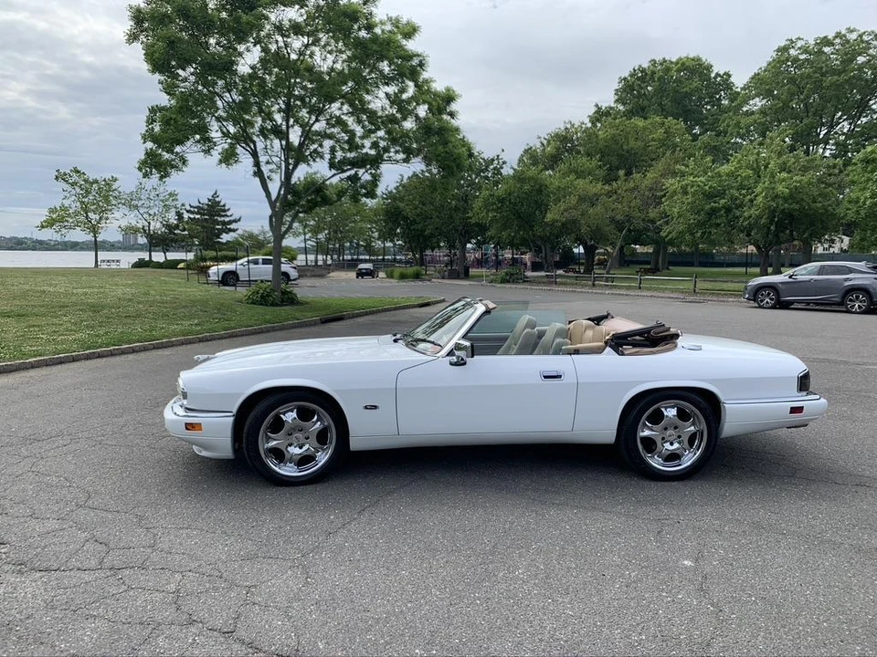 1996 Jaguar XJS Convertible - Image 15 of 31