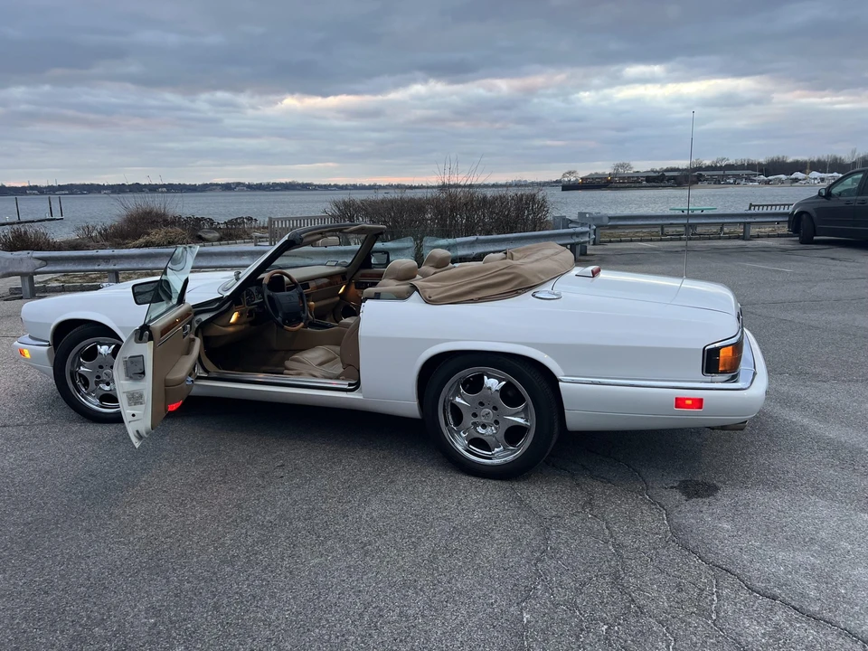 1996 Jaguar XJS Convertible - Image 27 of 31