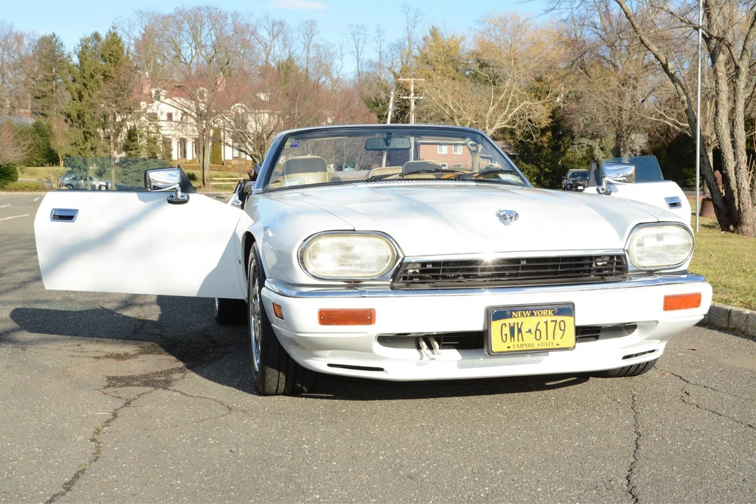 1996 Jaguar XJS Convertible - Image 24 of 31