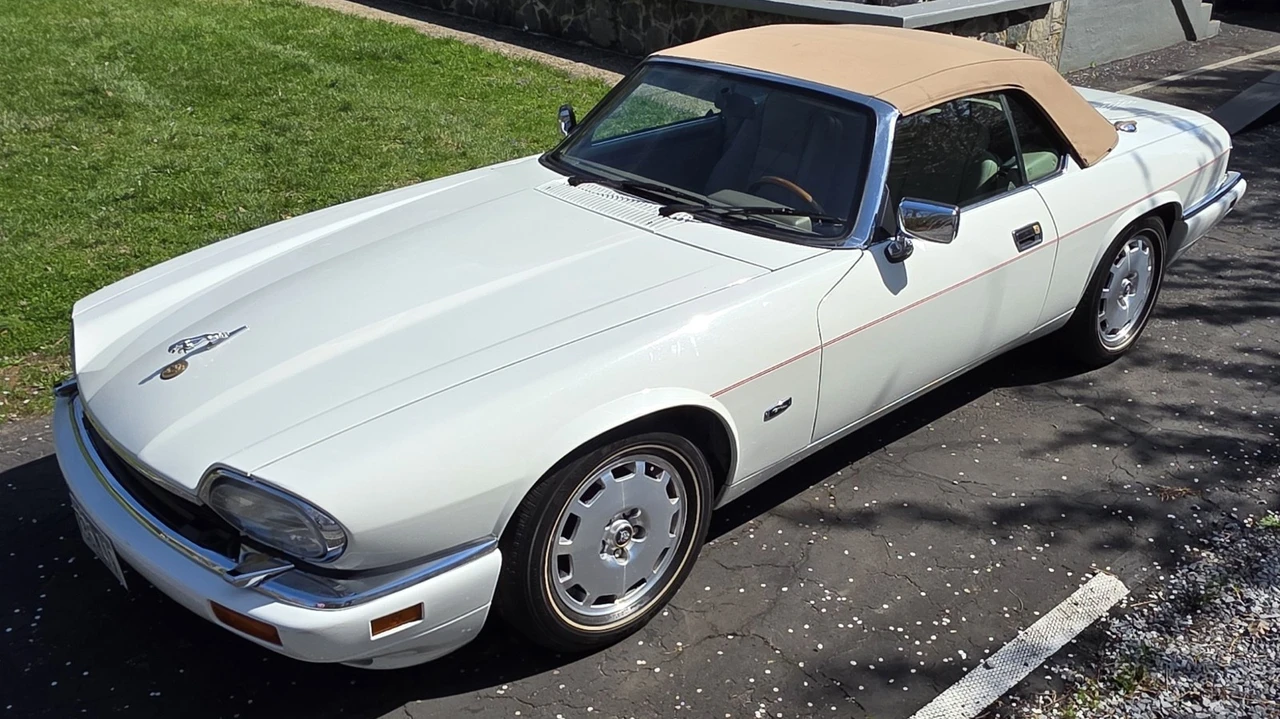 1996 Jaguar XJS Convertible - Image 4 of 31