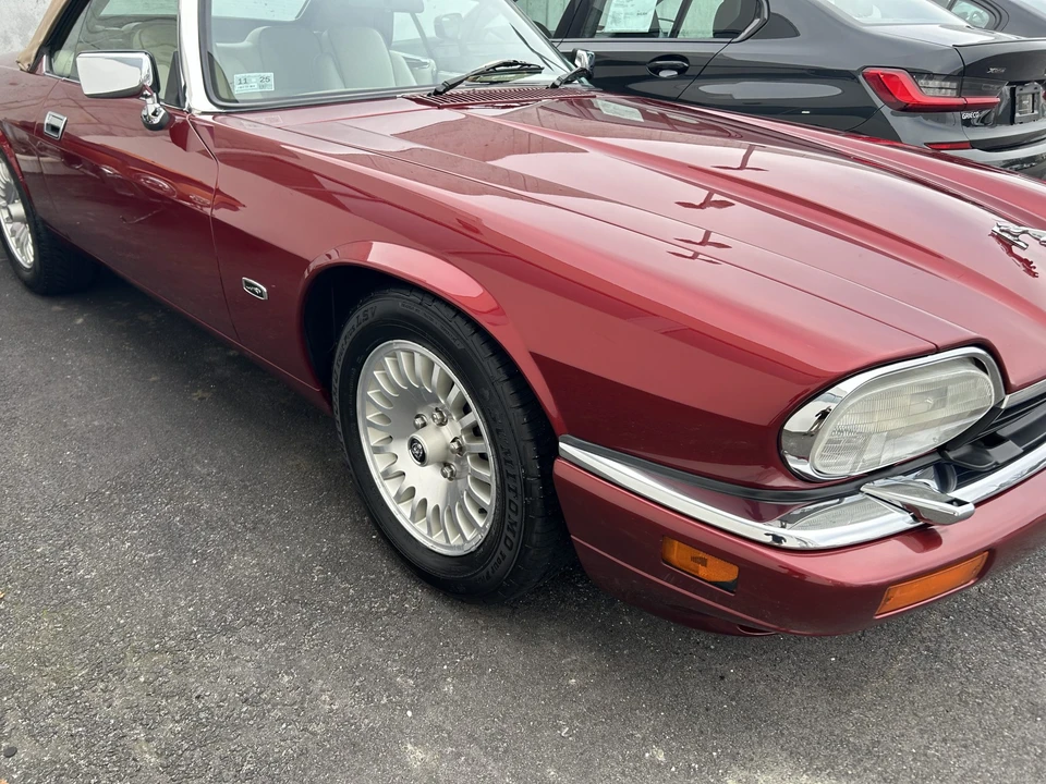 1996 Jaguar XJS Convertible - Image 10 of 31