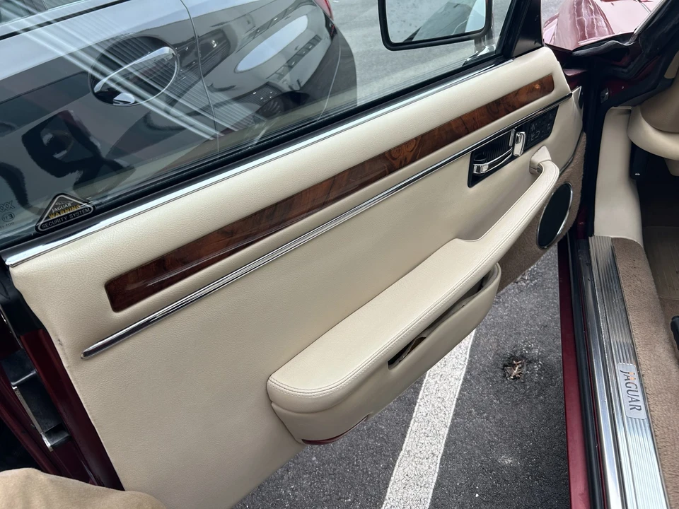 1996 Jaguar XJS Convertible - Image 20 of 31