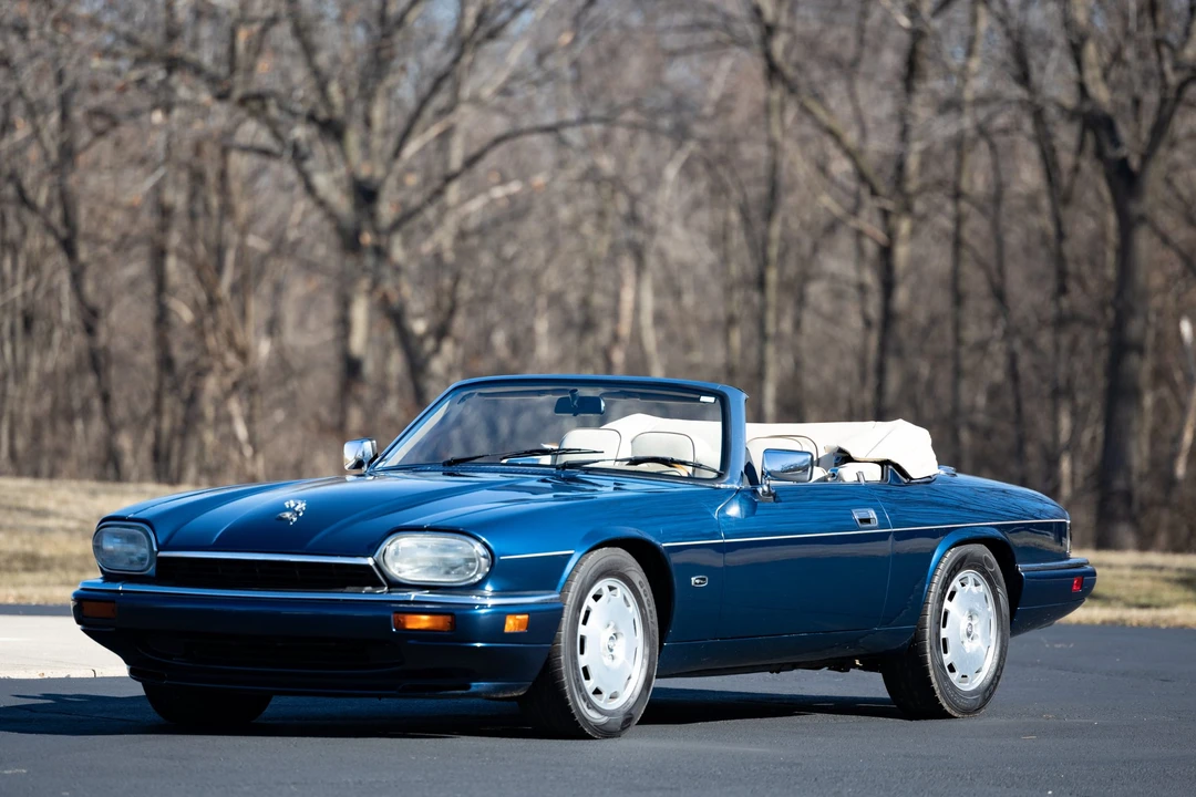1996 Jaguar XJS Convertible - Image 2 of 31