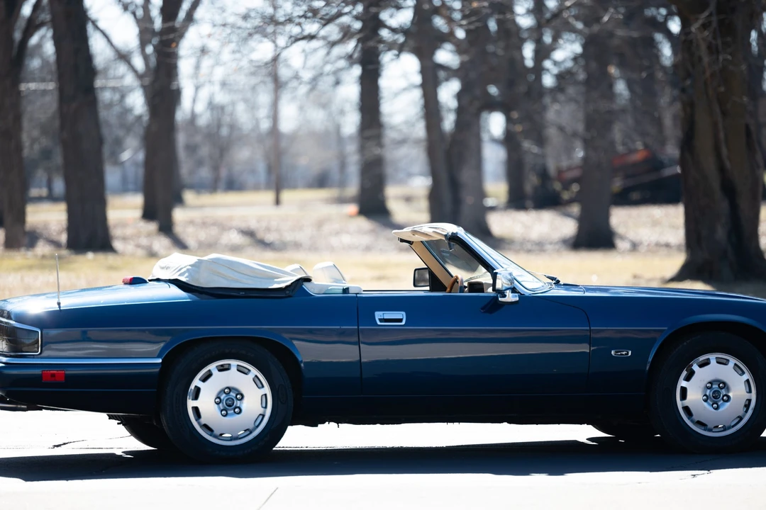 1996 Jaguar XJS Convertible - Image 11 of 31