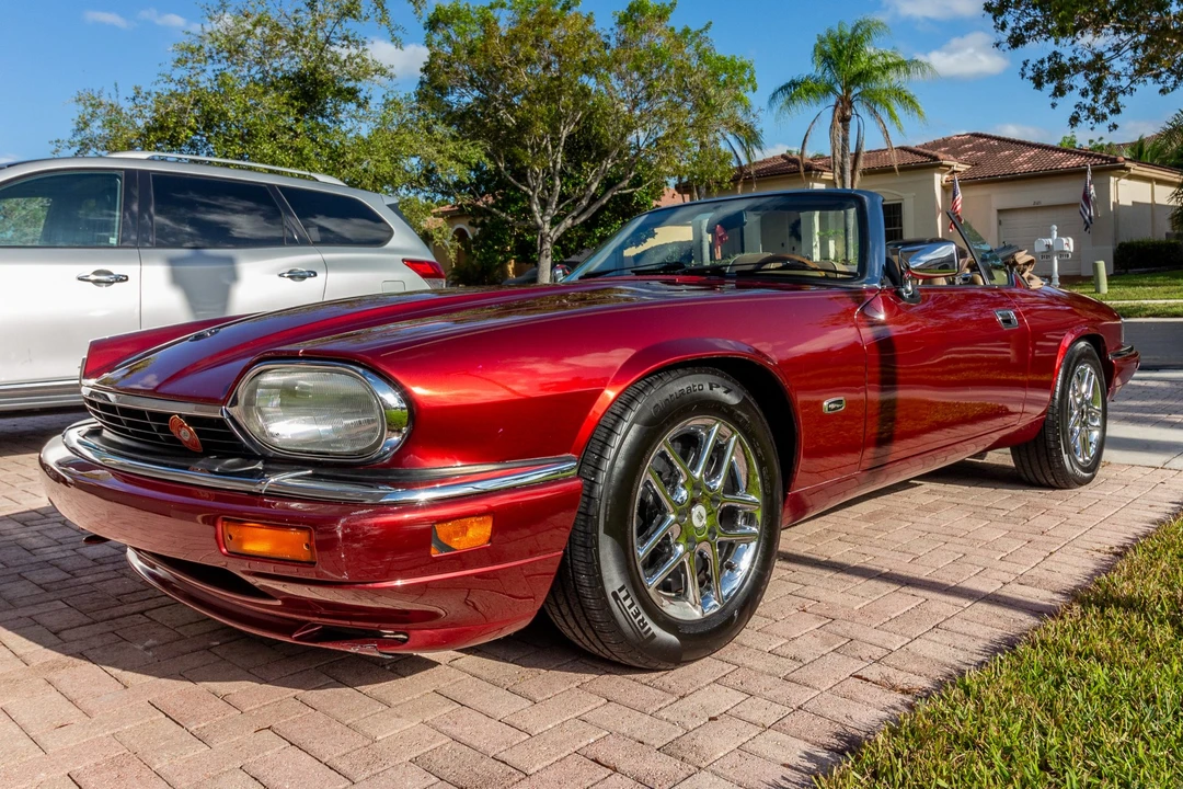 1996 Jaguar XJS Convertible - Image 2 of 31
