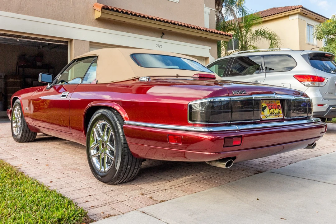 1996 Jaguar XJS Convertible - Image 11 of 31
