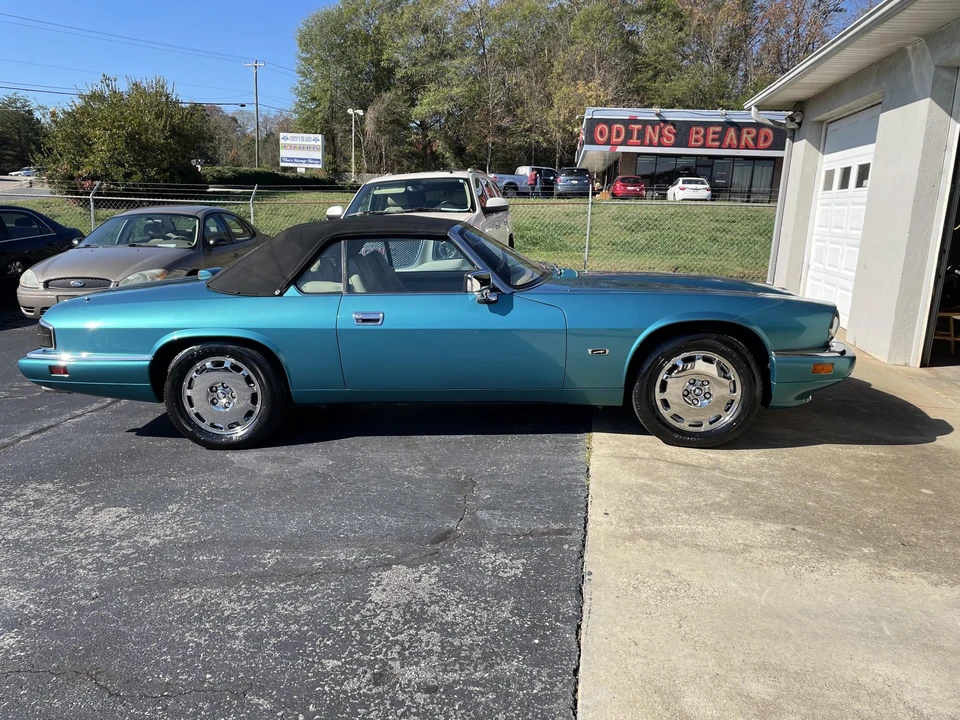 1996 Jaguar XJS Convertible - Image 9 of 31