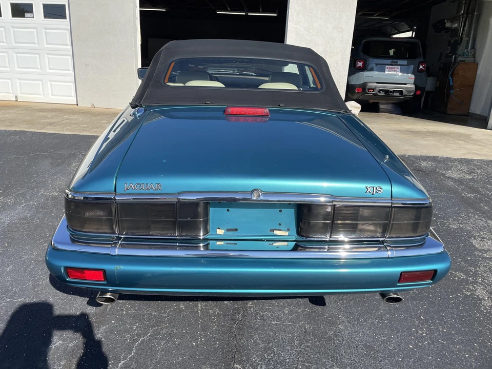 1996 Jaguar XJS Convertible - Image 11 of 31
