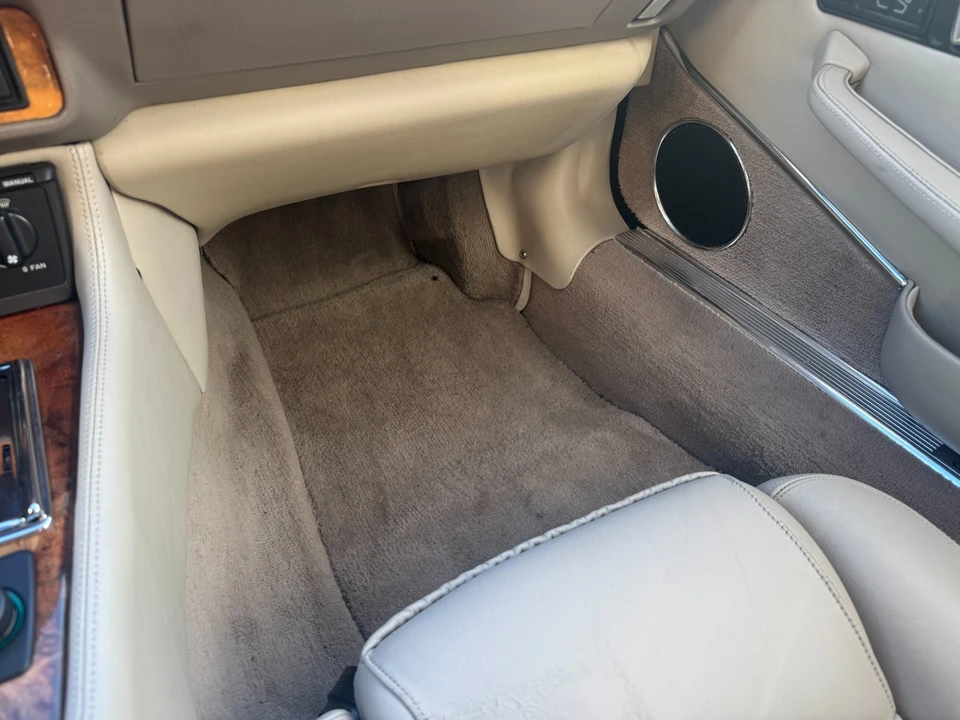 1996 Jaguar XJS - Image 18 of 21