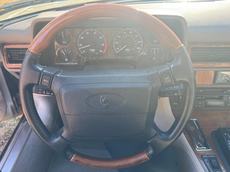 1996 Jaguar XJS - Image 14 of 21