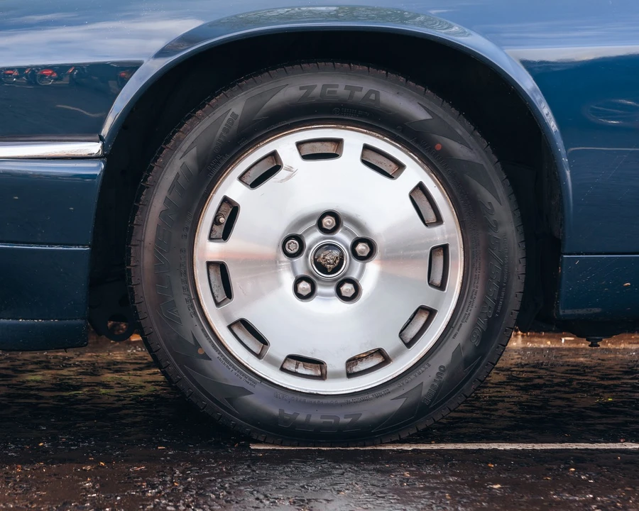 1996 Jaguar XJS Facelift AJ-16 - Image 12 of 30