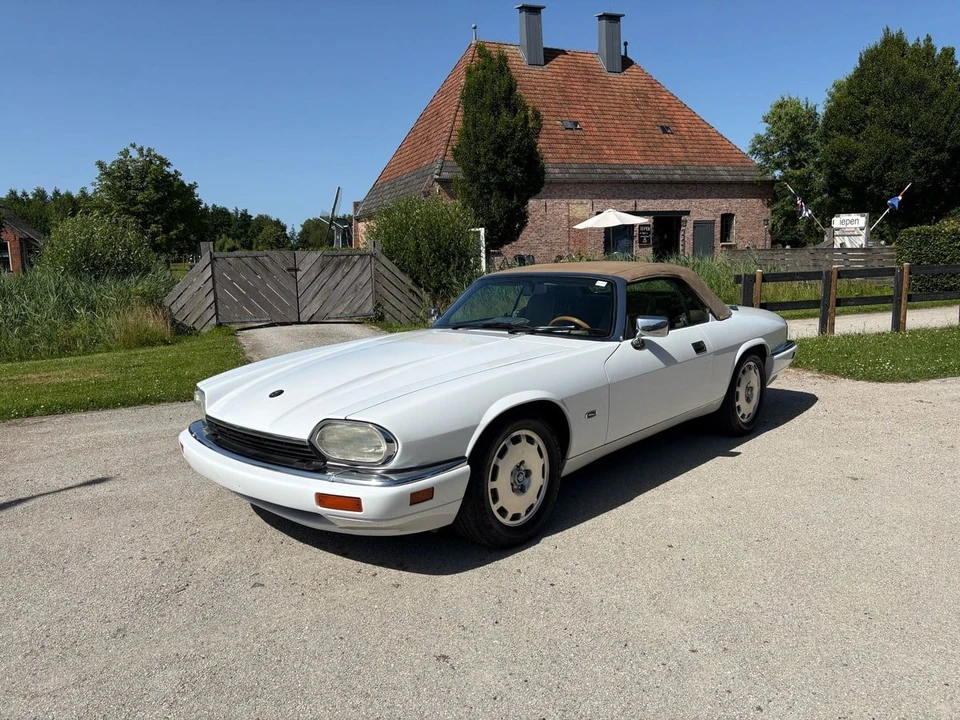 1996 Jaguar XJS Convertible - Image 8 of 30