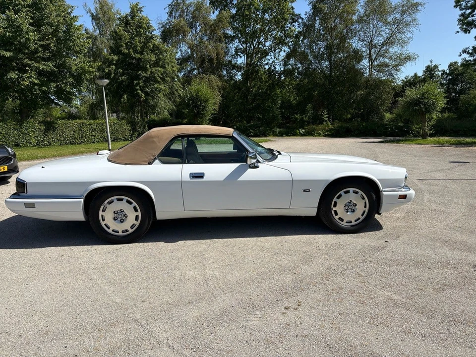 1996 Jaguar XJS Convertible - Image 13 of 30