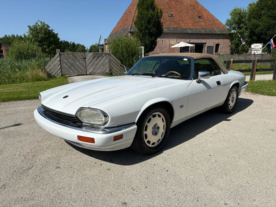 1996 Jaguar XJS Convertible - Image 14 of 30