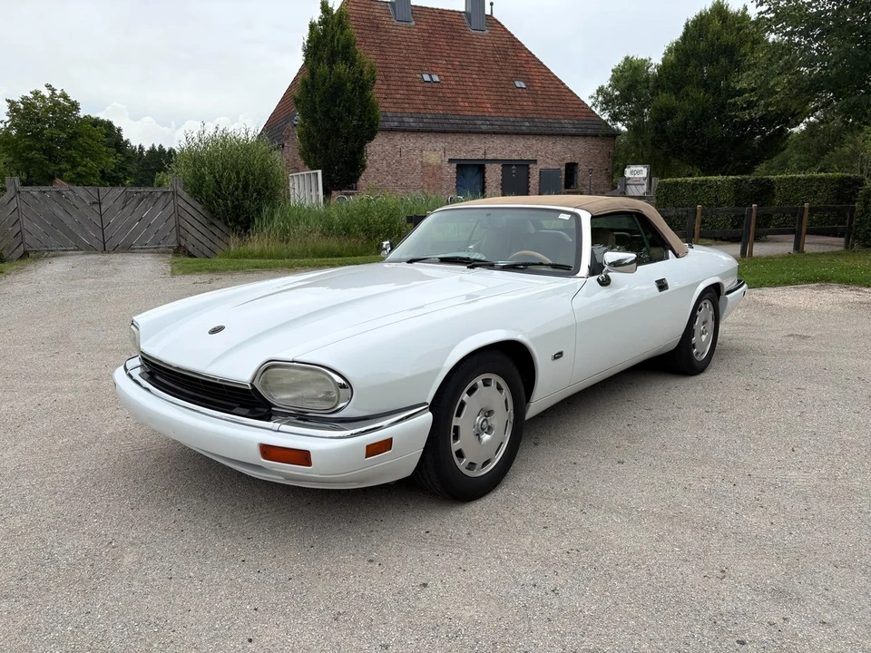 1996 Jaguar XJS Convertible - Image 15 of 30