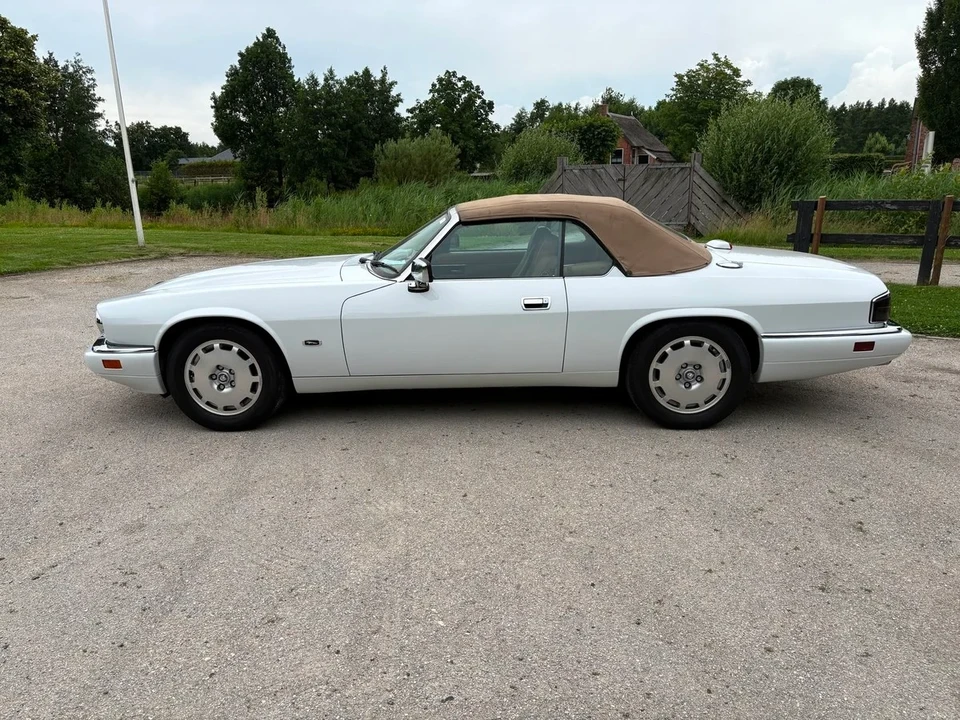 1996 Jaguar XJS Convertible - Image 22 of 30