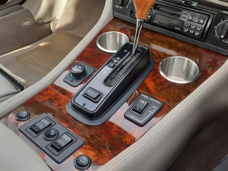 1996 Jaguar XJS Facelift AJ-16 - Image 11 of 30
