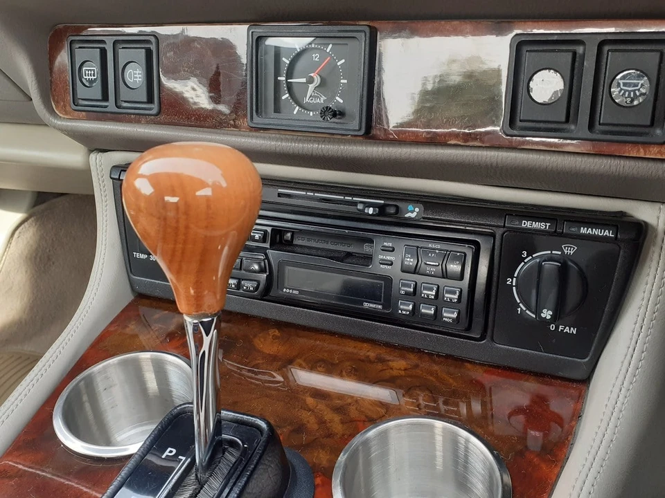 1996 Jaguar XJS Facelift AJ-16 - Image 9 of 30