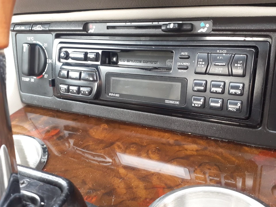 1996 Jaguar XJS Facelift AJ-16 - Image 12 of 30