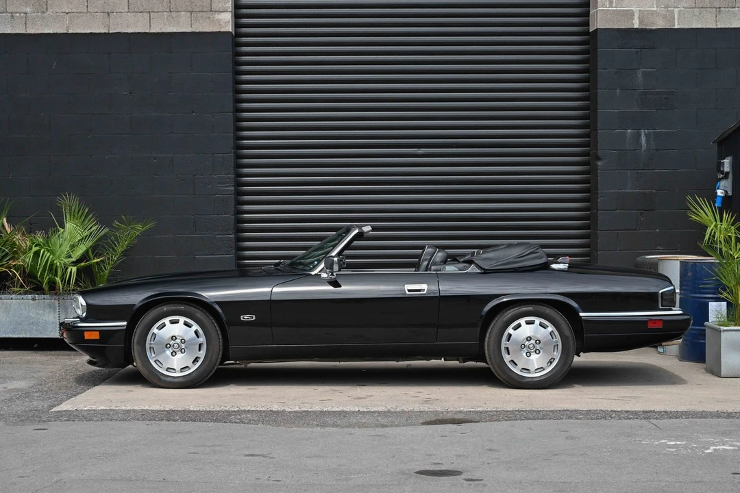 1996 Jaguar XJS Convertible - Image 11 of 30