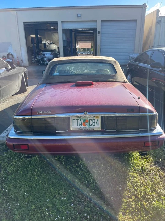 1996 Jaguar XJS Convertible - Image 2 of 10