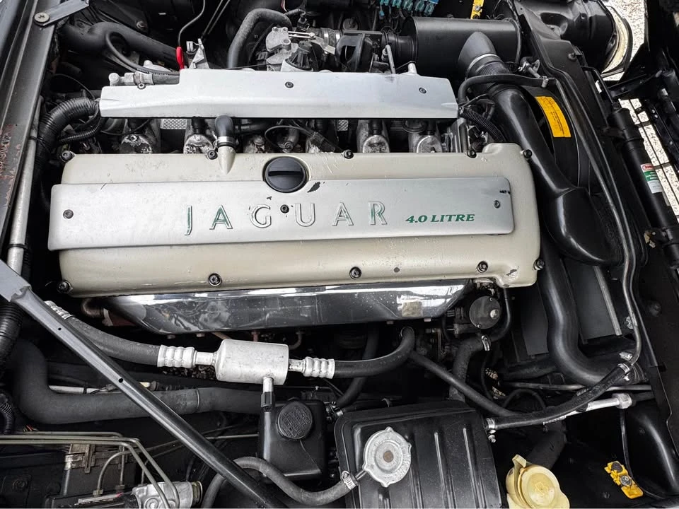 1996 Jaguar XJS Convertible - Image 10 of 13