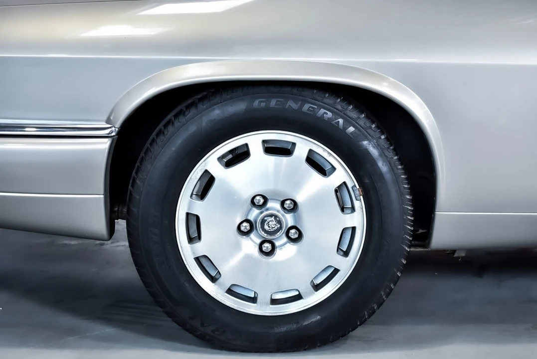 1996 Jaguar XJS Facelift AJ-16 - Image 27 of 30