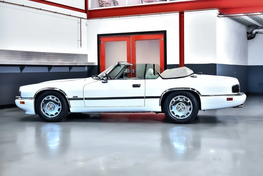 1996 Jaguar XJS Facelift AJ-16 - Image 29 of 30