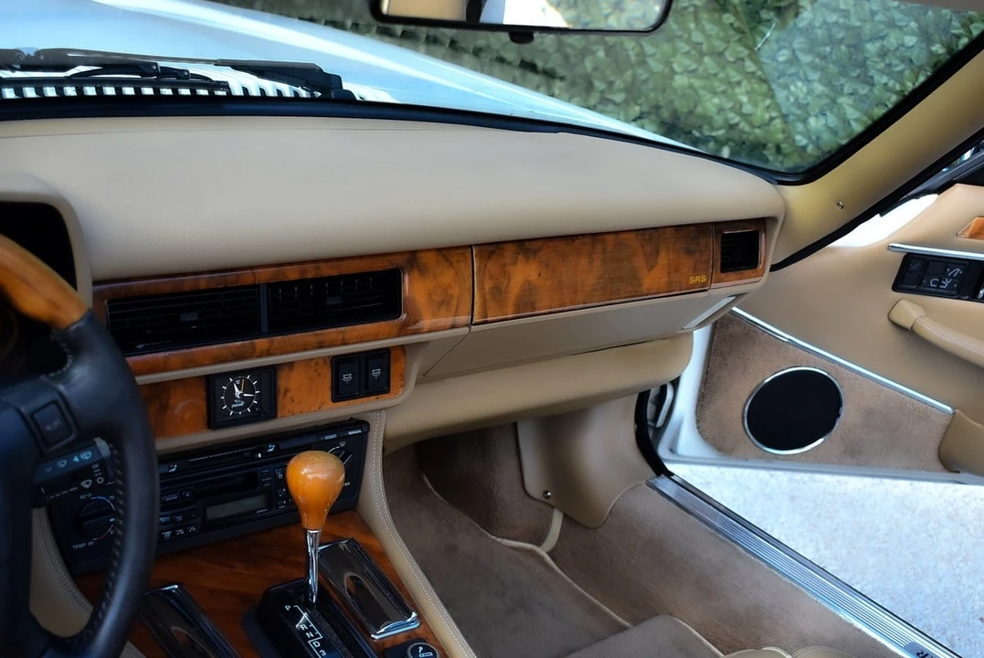 1996 Jaguar XJS Facelift AJ-16 - Image 27 of 30