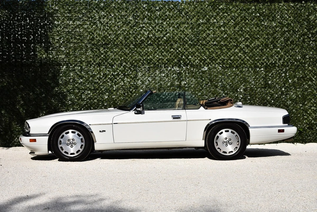 1996 Jaguar XJS Facelift AJ-16 - Image 12 of 30