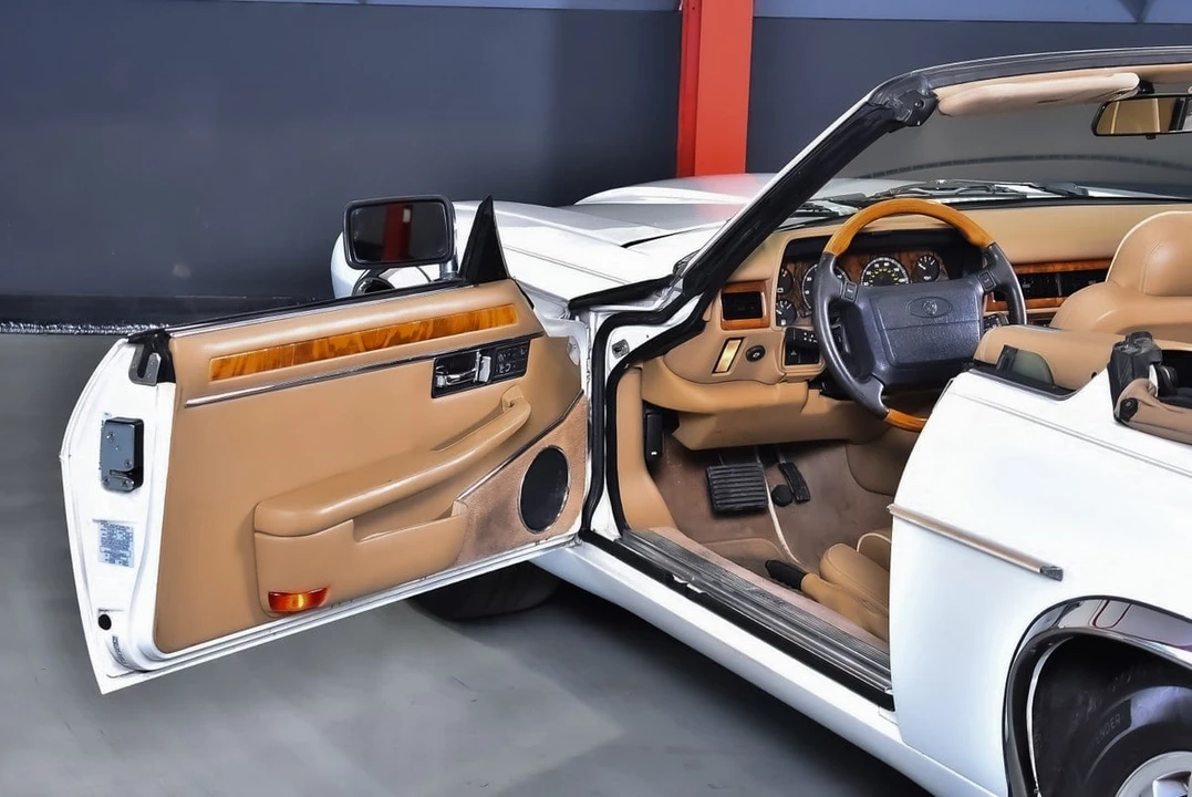1996 Jaguar XJS Facelift AJ-16 - Image 27 of 31