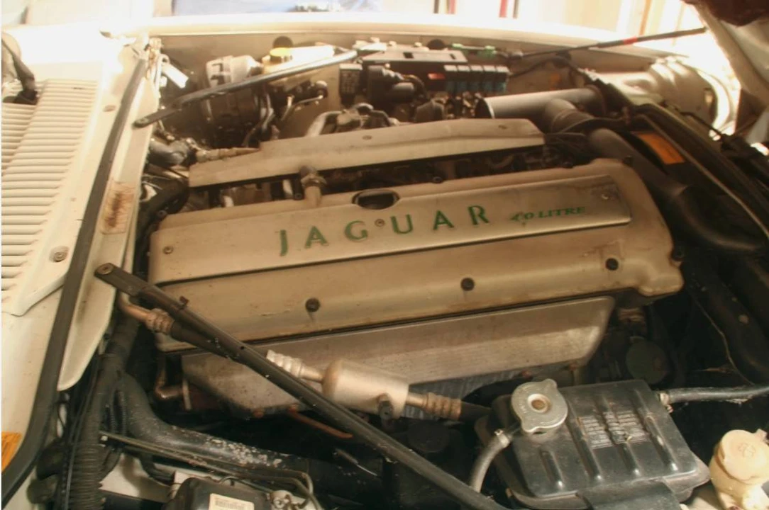 1996 Jaguar XJS Convertible - Image 6 of 11