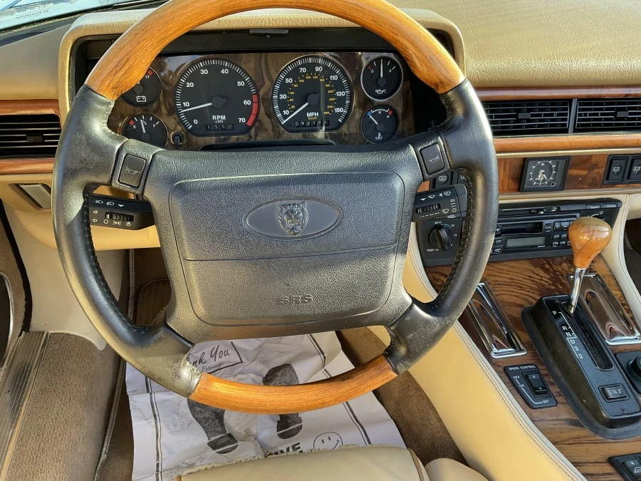 1996 Jaguar XJS Convertible - Image 9 of 13
