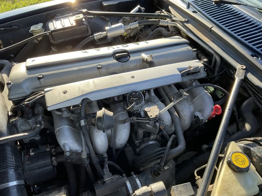 1996 Jaguar XJS Convertible - Image 10 of 13