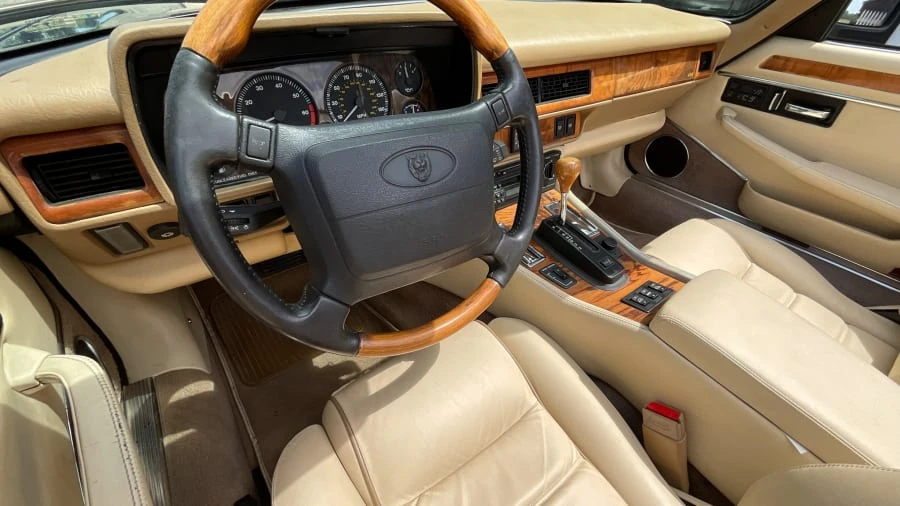 1996 Jaguar XJS Convertible - Image 7 of 13
