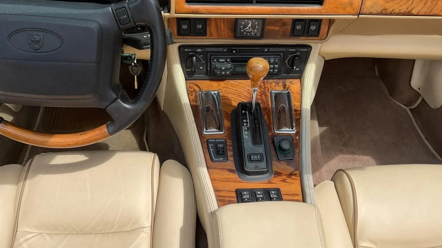 1996 Jaguar XJS Convertible - Image 8 of 13