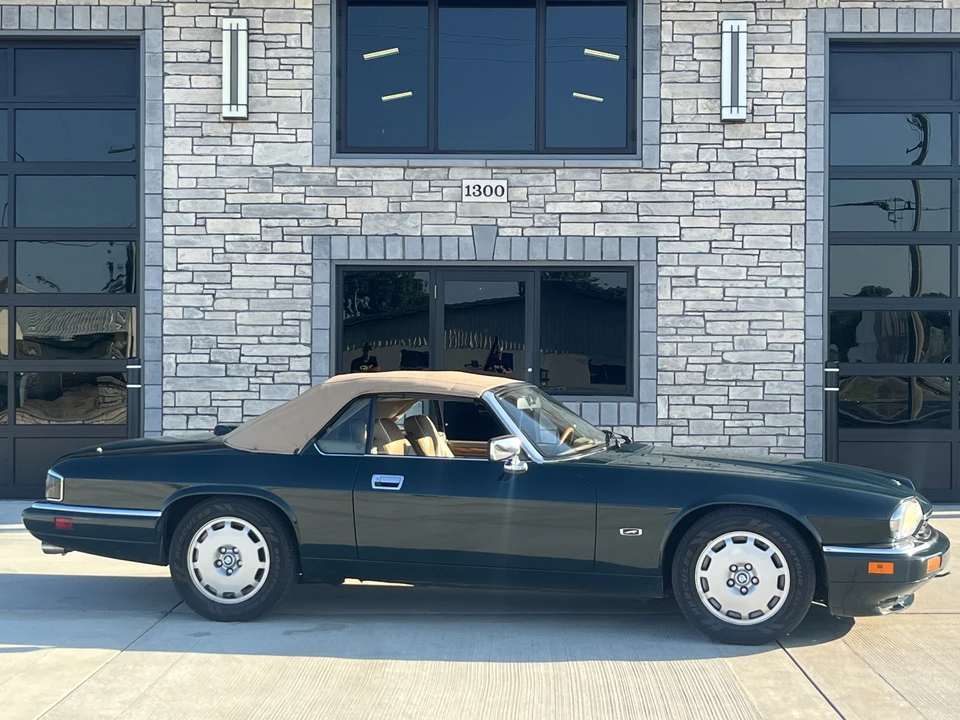 1996 Jaguar XJS Convertible - Image 13 of 31
