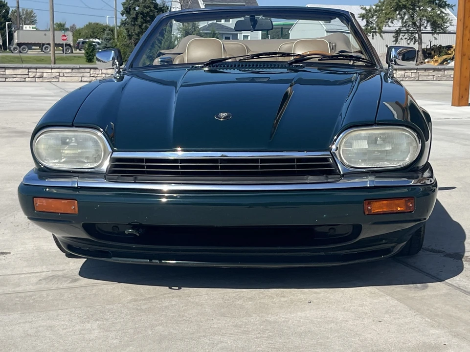 1996 Jaguar XJS Convertible - Image 10 of 31